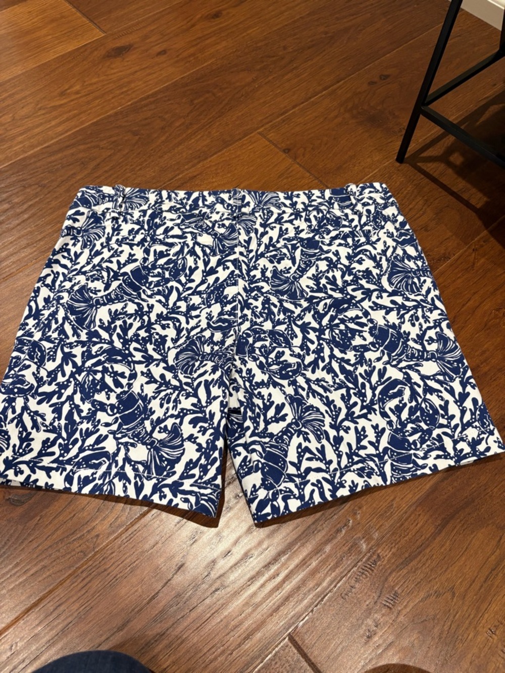 Lilly Pulitzer Navy and White Printed Bermuda Shorts - Picture 3 of 3
